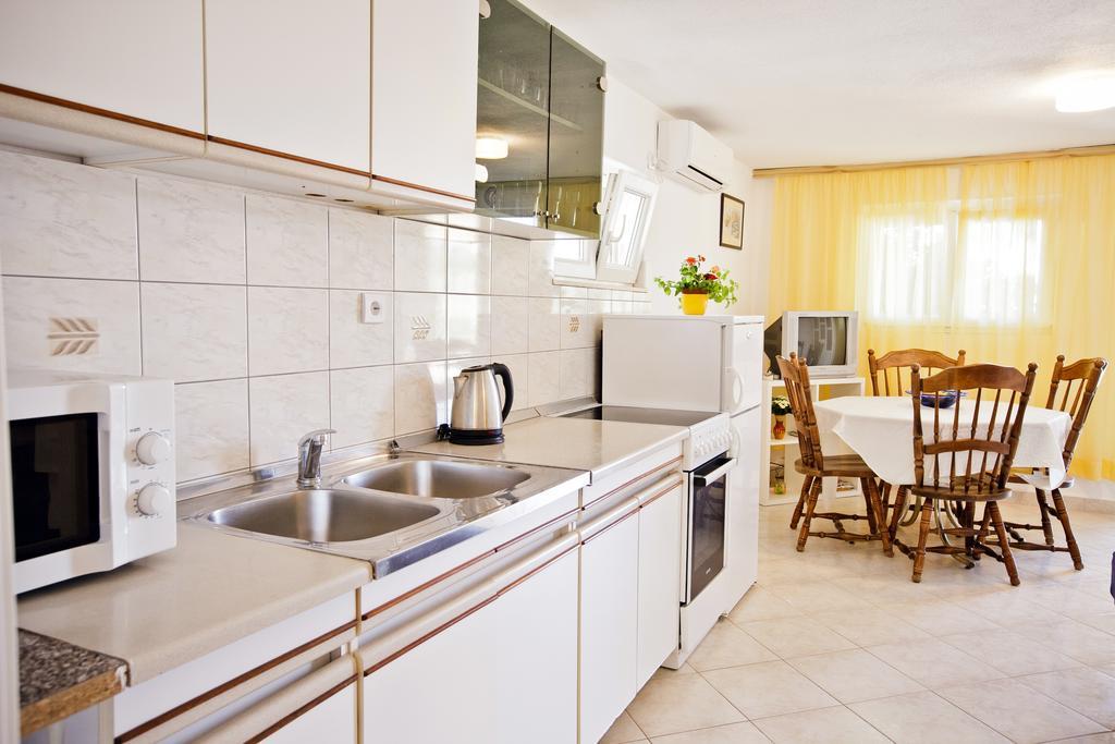 Villa Stana Vinišće Exterior foto