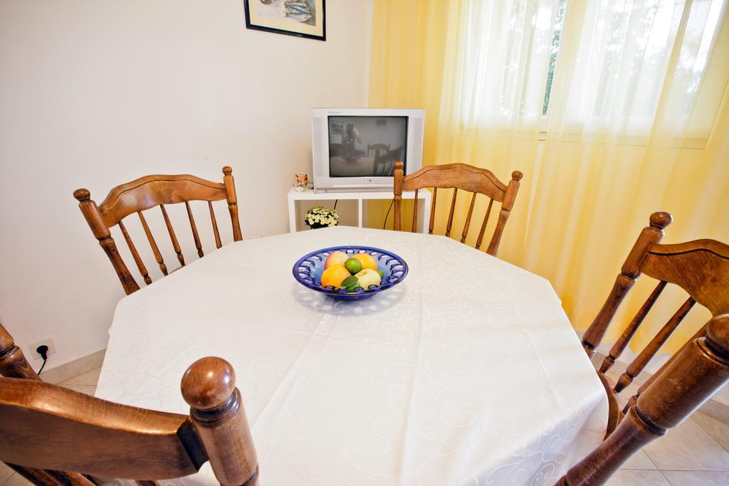 Villa Stana Vinišće Exterior foto