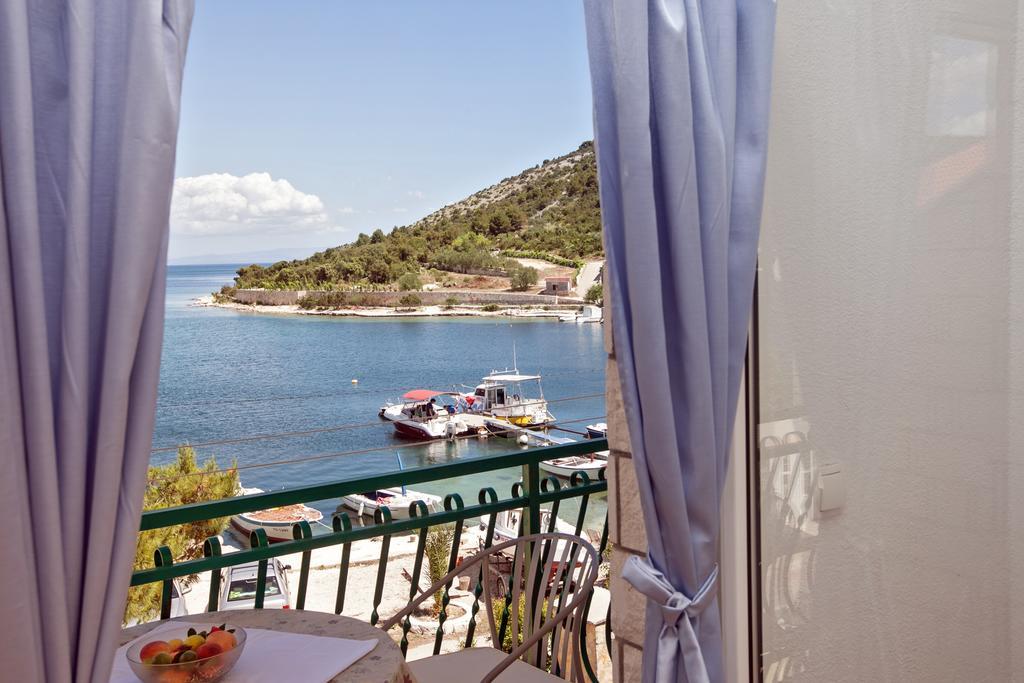 Villa Stana Vinišće Exterior foto